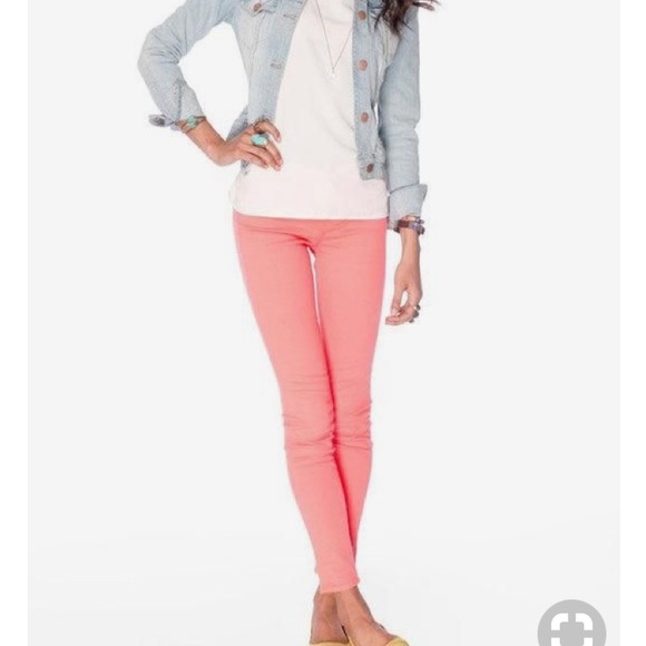 peach colored jeggings